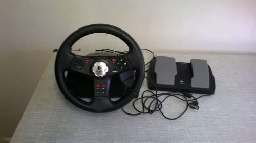 Pc Steeringwheel with pedals